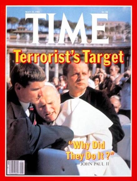 Poland.pl on Twitter: "#OnThisDay in 1981 Pope John Paul II was shot and  seriously wounded by Mehmet Ali Ağca in an assassination attempt in St.  Peter's Square.… https://t.co/h0vHa5Ajr1"