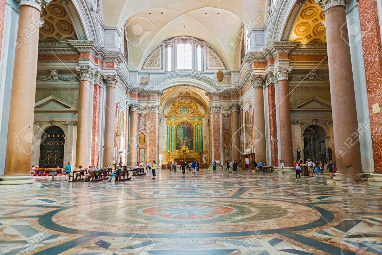 Rome, Italy - September 1, 2014: Tourists Inside The Basilica.. Stock  Photo, Picture And Royalty Free Image. Image 33915178.