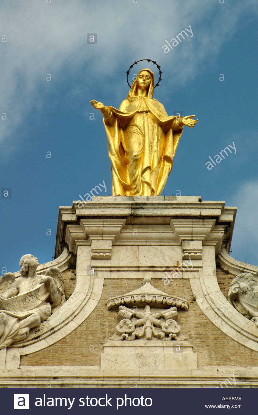 Golden statue of Madonna, The Basilica of Santa Maria degli Angeli, Assisi  upright vertical portrait Stock Photo - Alamy