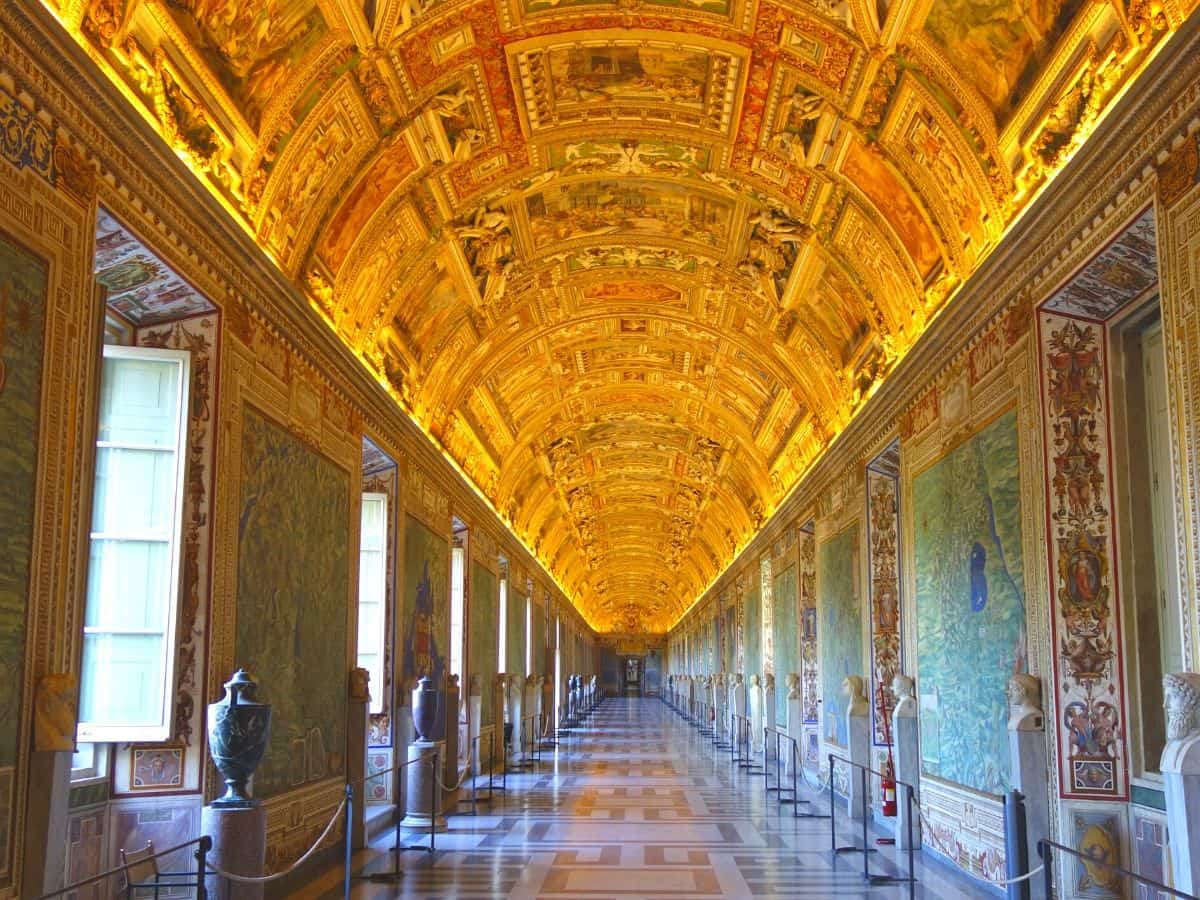 Top Things to See at the Vatican - Dark Rome