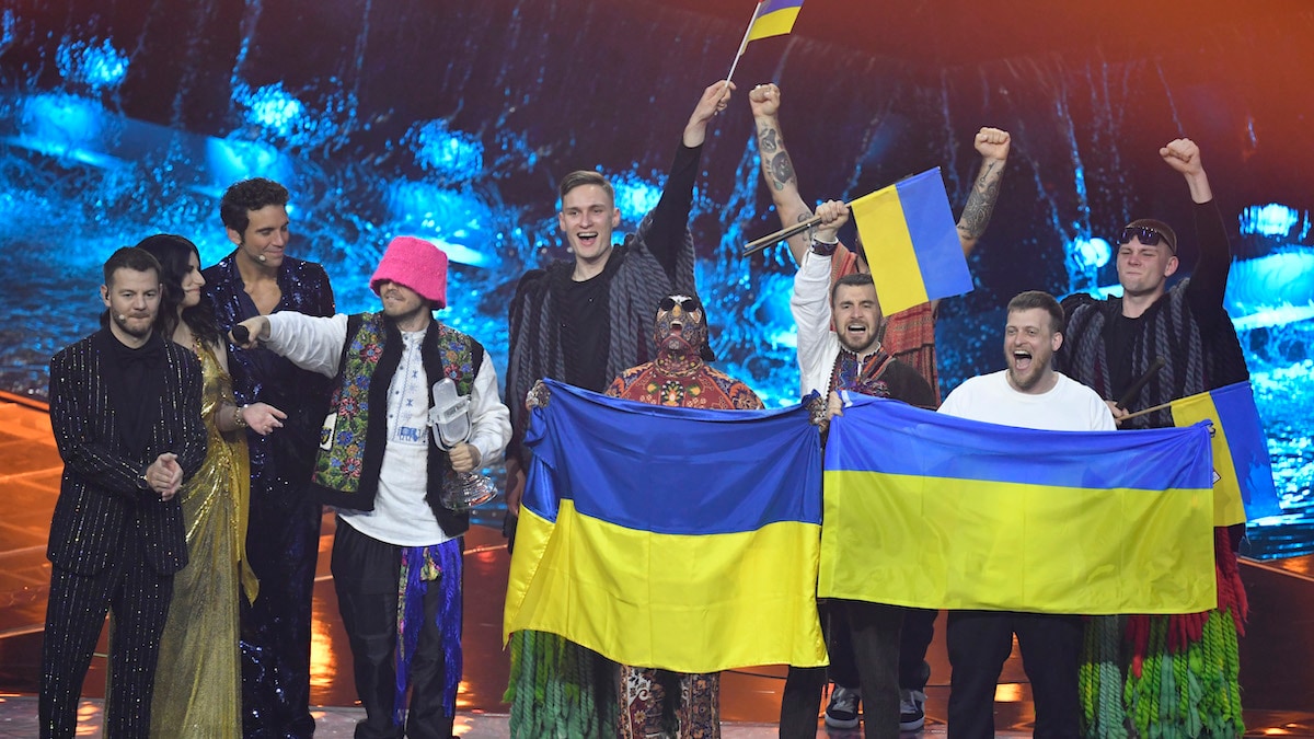 Ukraine's Kalush Orchestra Wins Eurovision With 'Stefania' – Hot Movies News