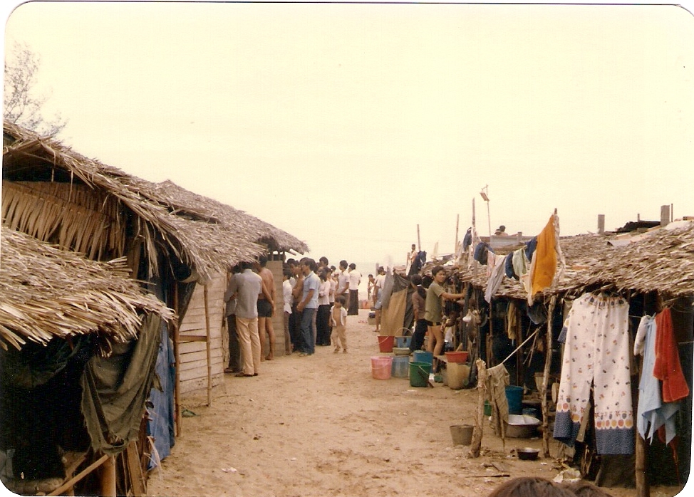 Bagsy's Soap Box: Photos from Songkhla Vietnamese Refugee Camp ...