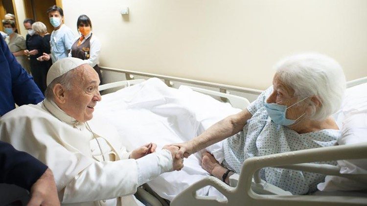 Pope's World Day of Sick message: Nearness, charity for those who suffer -  Vatican News